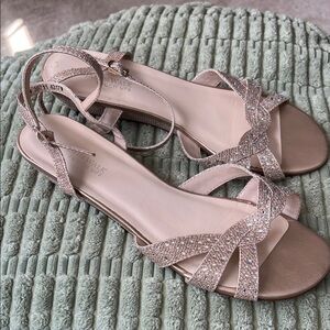 Benjamin Walk Touch Ups Elegant Women's Strappy Sandals